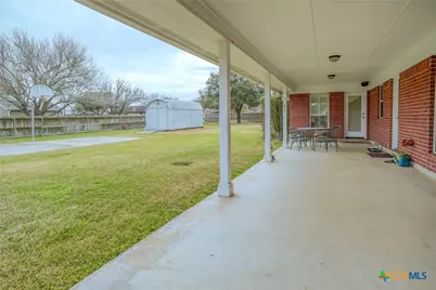 714 Louisiana Street, Shiner, TX 77984 - Photo 36