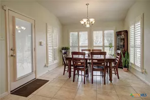 714 Louisiana St, Shiner, TX 77984 - Photo 18