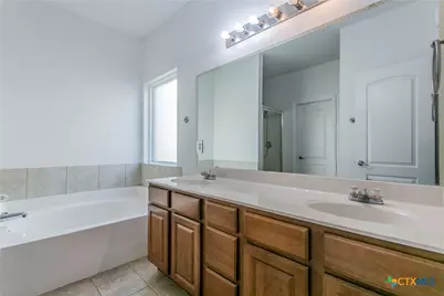 7810 Redbrush, Temple, TX 76502 - Photo 16