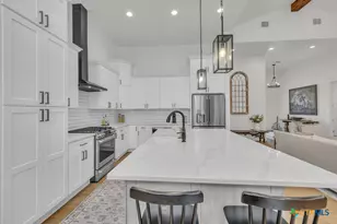 2437 Kookaburra Dr, New Braunfels, TX 78132 - Photo 12