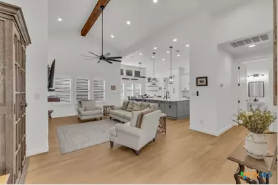 2437 Kookaburra Drive, New Braunfels, TX 78132 - Photo 6