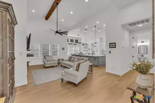 2437 Kookaburra Dr, New Braunfels, TX 78132 - Photo 6