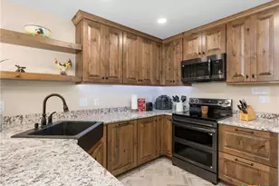 530 Buerger Ln, Seguin, TX 78155 - Photo 8