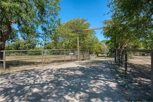 530 Buerger Ln, Seguin, TX 78155 - Photo 28