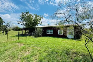 8060 Cr 210 Rd, Bertram, TX 78605 - Photo 22