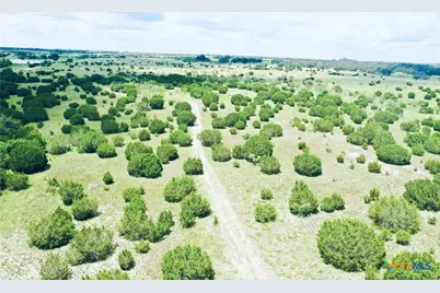 8060 Cr 210 Road, Bertram, TX 78605 - Photo 20