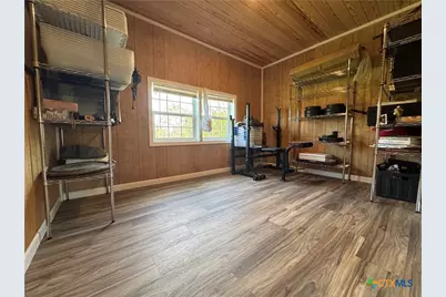 8060 Cr 210 Road, Bertram, TX 78605 - Photo 30