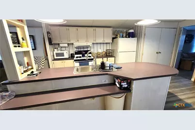 406 W Denver Avenue, Seadrift, TX 77983 - Photo 14