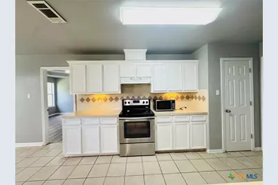 308 Woods Drive, Gatesville, TX 76528 - Photo 6