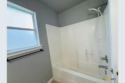 308 Woods Drive, Gatesville, TX 76528 - Photo 12