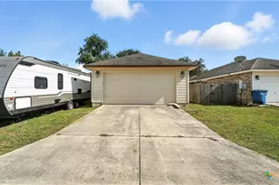 1742 Joy Spring, New Braunfels, TX 78130 - Photo 40