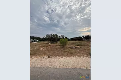 1283 Smoky Loop Road, New Braunfels, TX 78132 - Photo 2
