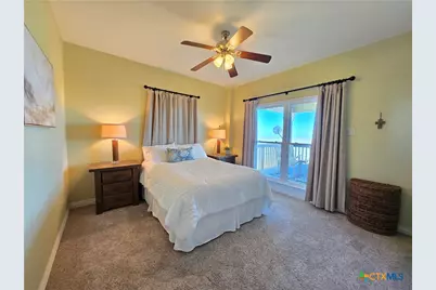 1588 W Bayshore Drive, Palacios, TX 77465 - Photo 22