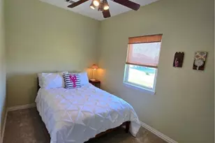 1588 W Bayshore Dr, Palacios, TX 77465 - Photo 32