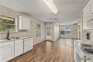 5504 Southern Crossing Dr, Temple, TX 76502 - Photo 14