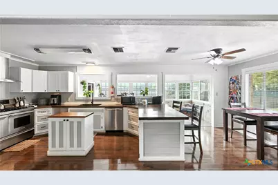 683 & 695 Albert Street, New Braunfels, TX 78130 - Photo 8