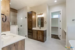 205 Timber Pl, La Vernia, TX 78121 - Photo 46