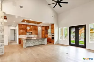 205 Timber Pl, La Vernia, TX 78121 - Photo 6