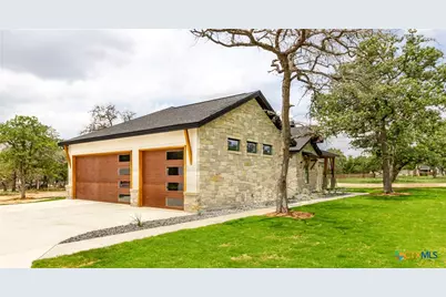 205 Timber Place, La Vernia, TX 78121 - Photo 4