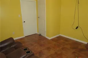 110 Sandra, Edna, TX 77957 - Photo 22