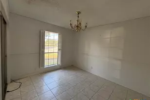 115 Bowling Green Dr, Victoria, TX 77904 - Photo 8