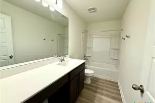 433 Panther Pass, Seguin, TX 78155 - Photo 28