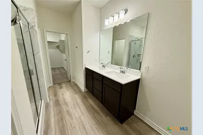 433 Panther Pass, Seguin, TX 78155 - Photo 32