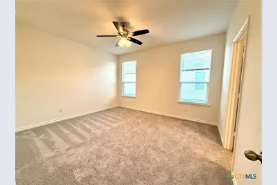 433 Panther Pass, Seguin, TX 78155 - Photo 36