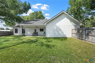 306 Eagle Dr, Eddy, TX 76524 - Photo 24