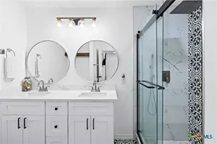 1219 S Church St, Rockport, TX 78382 - Photo 24