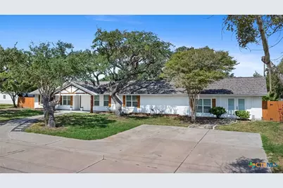 1219 S Church Street, Rockport, TX 78382 - Photo 4