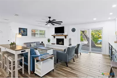 1219 S Church Street, Rockport, TX 78382 - Photo 6