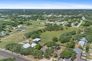 1219 S Church St, Rockport, TX 78382 - Photo 46