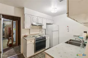 132 Cloverleaf Dr, Schertz, TX 78154 - Photo 12