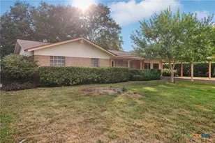 132 Cloverleaf Dr, Schertz, TX 78154 - Photo 4