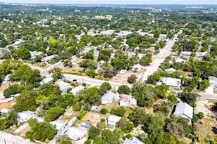 486 E South St, New Braunfels, TX 78130 - Photo 36