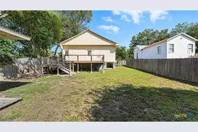 486 E South Street, New Braunfels, TX 78130 - Photo 34