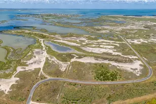 602-698 Cape Velero Dr, Rockport, TX 78382 - Photo 6