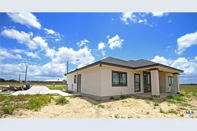 792 Lake Valley Drive, La Vernia, TX 78121 - Photo 18