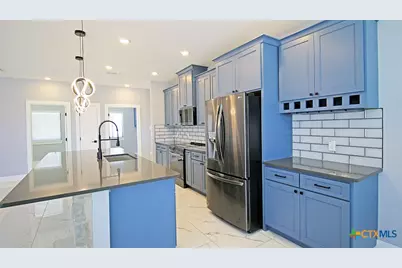 792 Lake Valley Drive, La Vernia, TX 78121 - Photo 32