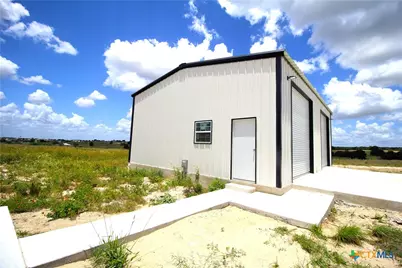 792 Lake Valley Drive, La Vernia, TX 78121 - Photo 6