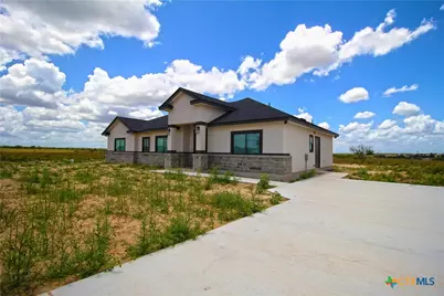 792 Lake Valley Drive, La Vernia, TX 78121 - Photo 4