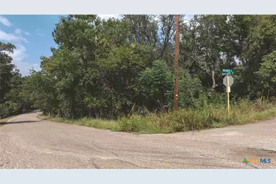 800 Hillcrest Drive, Salado, TX 76571 - Photo 14