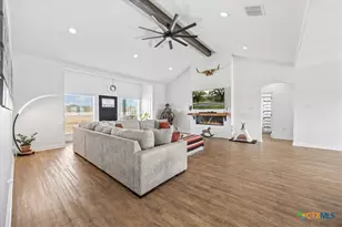 475 Co Rd 240, Gonzales, TX 78629 - Photo 6