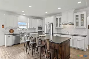 475 Co Rd 240, Gonzales, TX 78629 - Photo 14