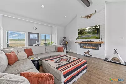 475 County Road 240, Gonzales, TX 78629 - Photo 8