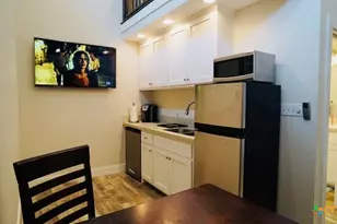 1206 W Commerce St, Port O'Connor, TX 77982 - Photo 4