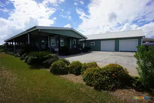 3043 W Harrison Ave, Port O'Connor, TX 77982 - Photo 4