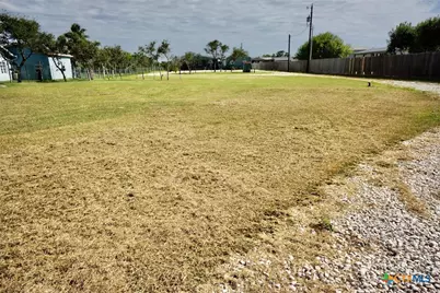 3043 W Harrison Avenue, Port O'Connor, TX 77982 - Photo 6