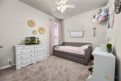 484 Copper Hill Drive, New Braunfels, TX 78130 - Photo 16